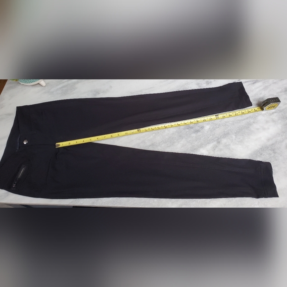 Lululemon Rare Women's Black Urbanite Pants - Picture 10 of 14